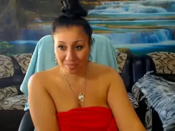 Moistmady  live sex cam