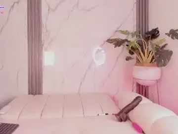 Mylovegenesis  live sex cam