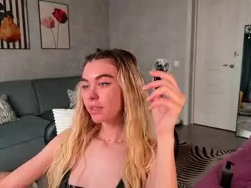 Nika_lodge_official  live sex cam