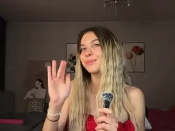 Nika_lodge_official  live sex cam