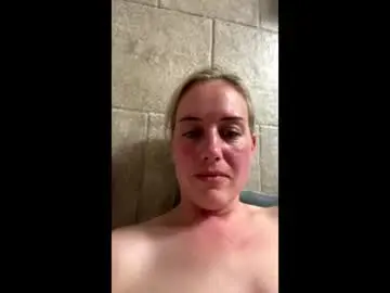 Nillystar  live sex cam