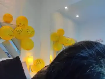 Raquel_moore  live sex cam