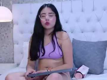 Scarlettpetrovaa  live sex cam