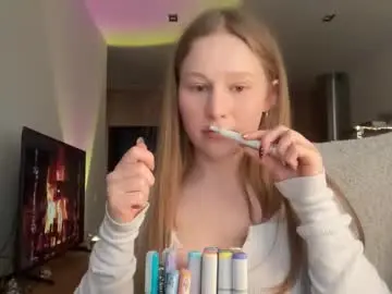 Whoisalisa  live sex cam