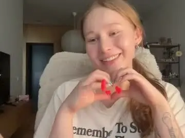 Whoisalisa  live sex cam