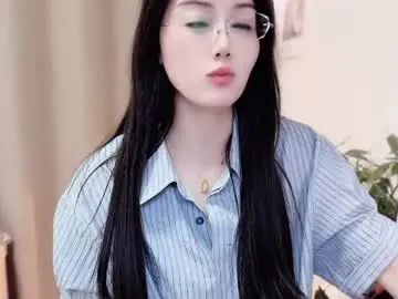 Yuner0715  live sex cam