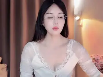 Yuner0715  live sex cam