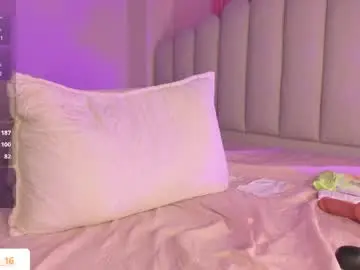 _zoe_12  live sex cam