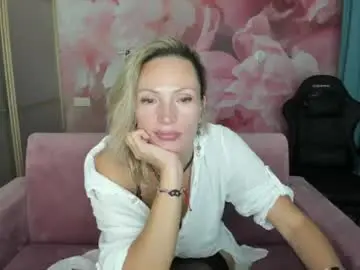 Alinamoor  live sex cam