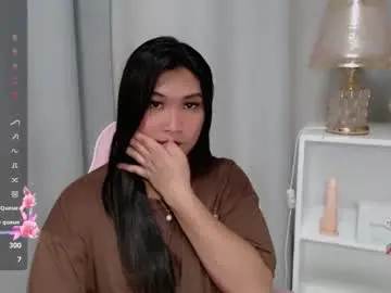 Claire_wntr  live sex cam