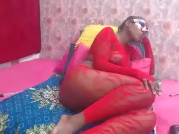 Curvybootiliscious88  live sex cam