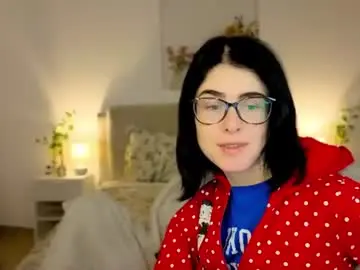 Cut1e_lia_  live sex cam