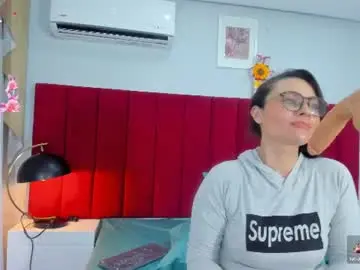 Eby_muriel  live sex cam