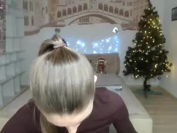 Emmygreans  live sex cam