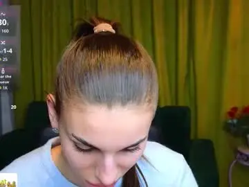 Emmygreans  live sex cam