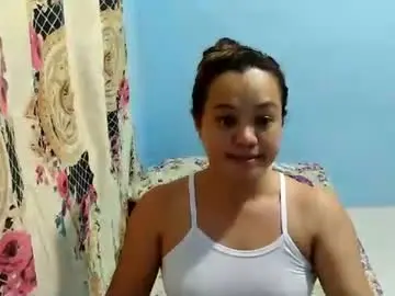 Funluvnpinay4u  live sex cam