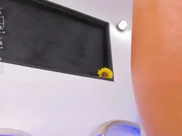 Golden_girlsss  live sex cam