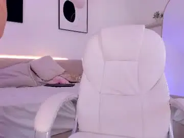 Golden_girlsss  live sex cam