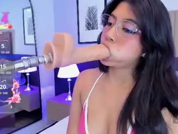 Lanna_doll_  live sex cam