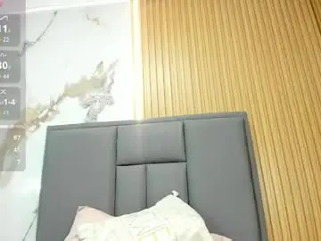 Mayroberts  live sex cam