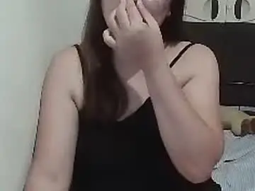 Misschantal24  live sex cam