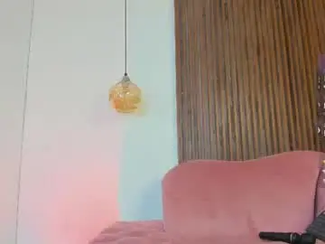 Rosevelvet11  live sex cam