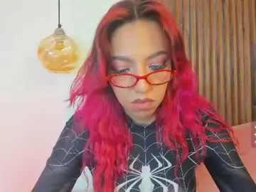 Rosevelvet11  live sex cam