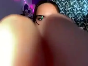 Selenabrownx  live sex cam
