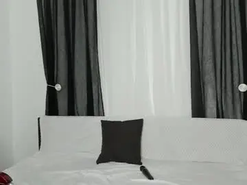 Sexy_emeli  live sex cam