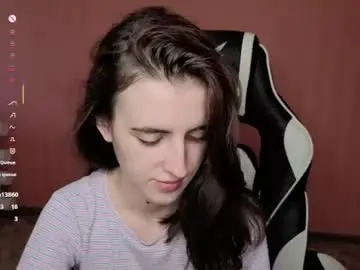 Valeritiio  live sex cam