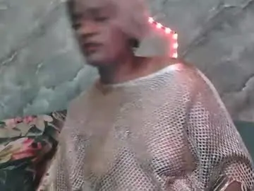 Chanz10172  live sex cam