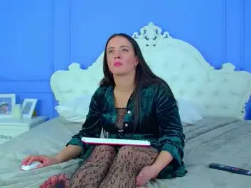 Elinabellucci  live sex cam