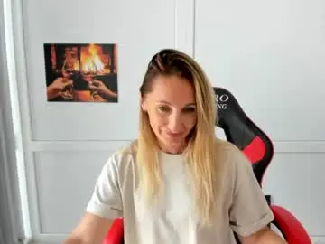 Elinarosee  live sex cam
