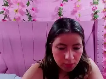 Embercooper  live sex cam