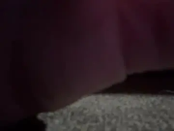Feeturecreature777  live sex cam