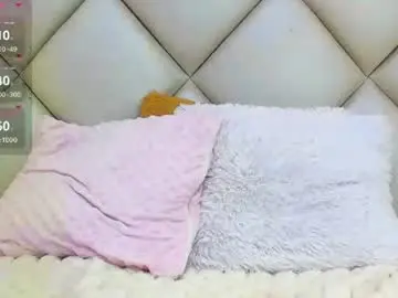Jane_clouds  live sex cam