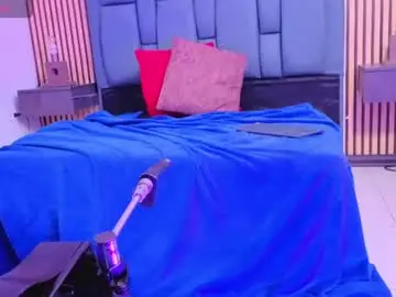 Karamoss  live sex cam