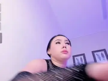 Kitty_blueee  live sex cam