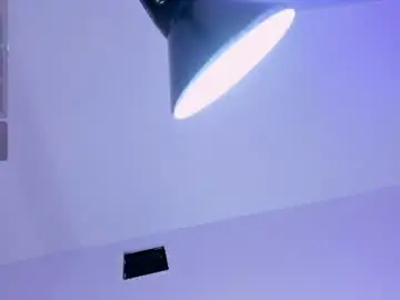 Kitty_blueee  live sex cam