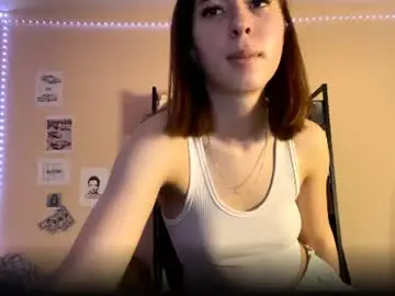 Luluremlinger  live sex cam
