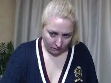 Ohsweetiren  live sex cam