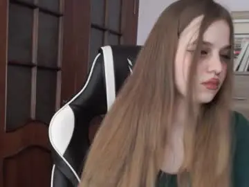 Redhead_rabbit  live sex cam