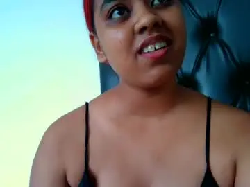 Savannah4you  live sex cam