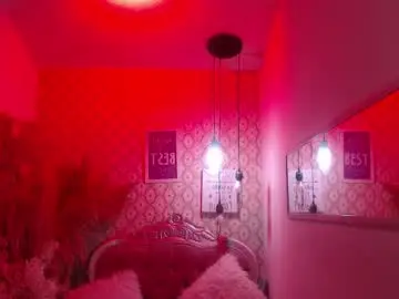 Scarleth_bluee  live sex cam