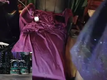 Sinstresshemlock  live sex cam