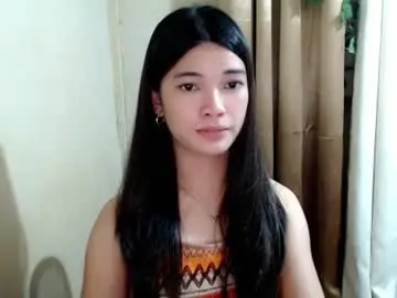 Sweet_nylia  live sex cam