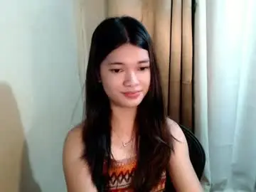Sweet_nylia  live sex cam