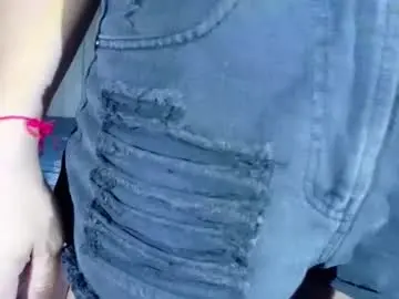 Urdreamgirlpinay  live sex cam