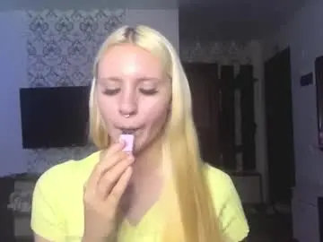 Yenwalman  live sex cam