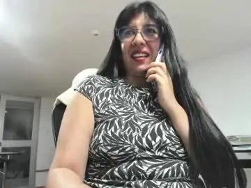 Aisha_latina  live sex cam